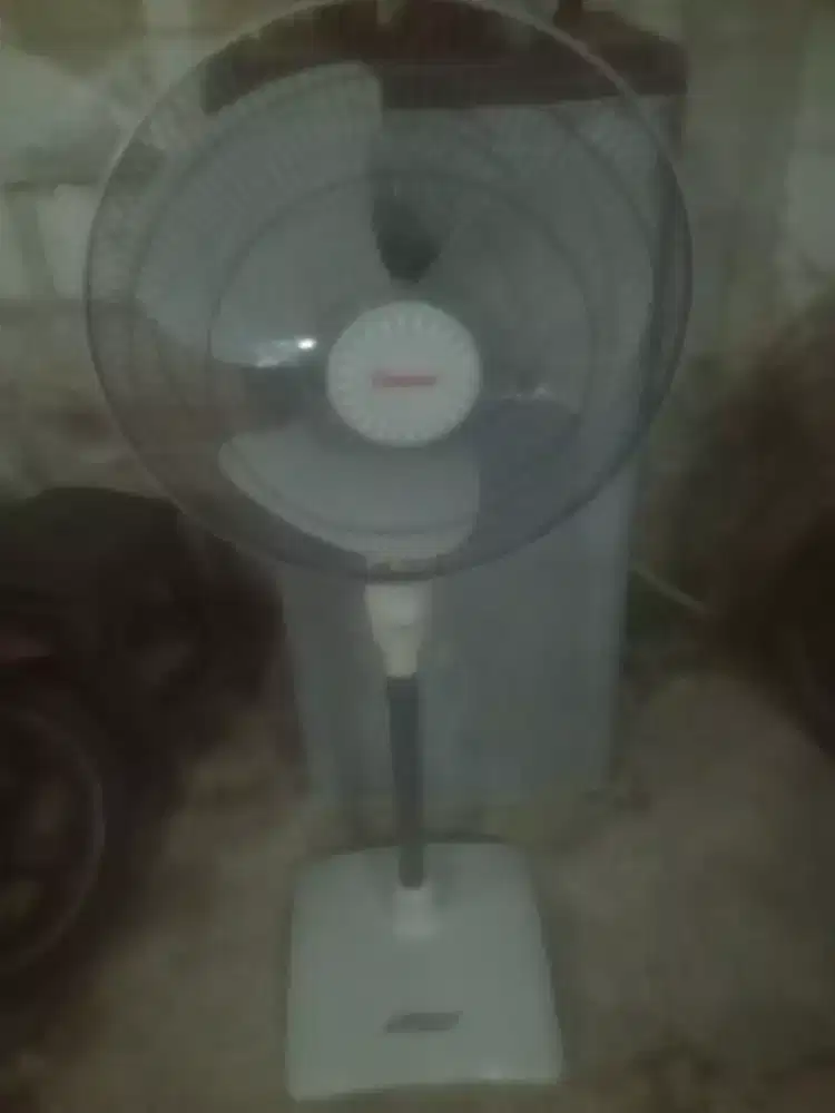 Kipas angin stand fan 16 inch cosmos twino 2in1 normal nego tipis