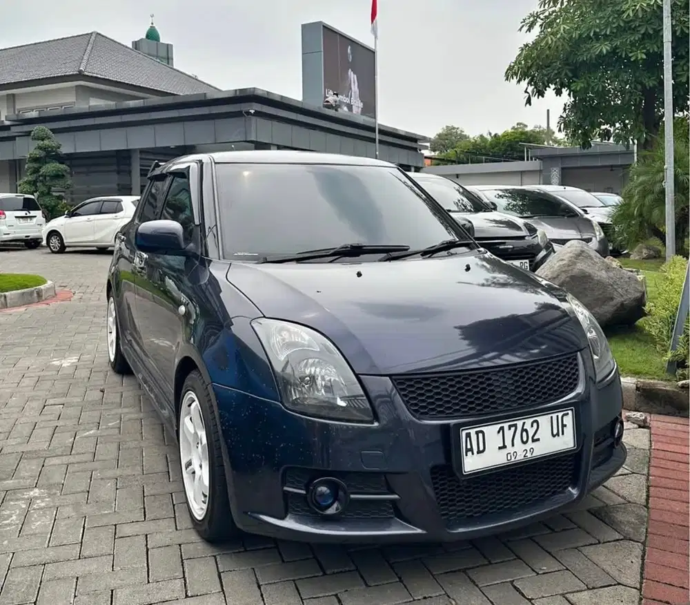 Suzuki Swift 2008 Bensin