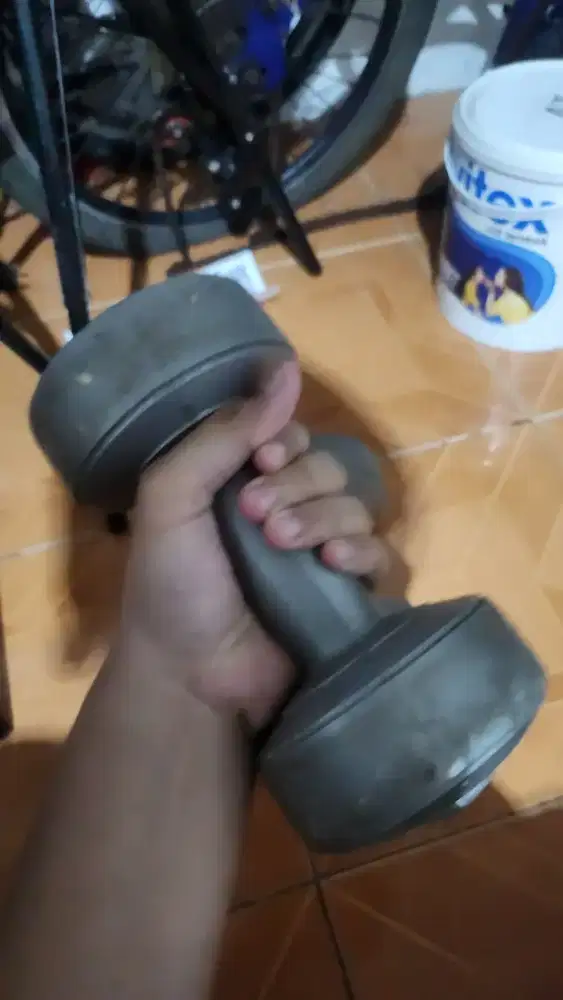 barbel 2kg isi pasir - HSC 2025