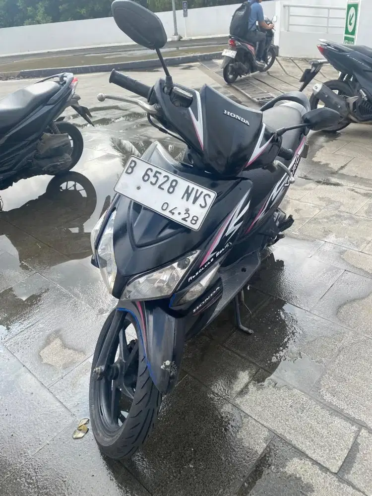 Dijual murah Motor Vario 2008