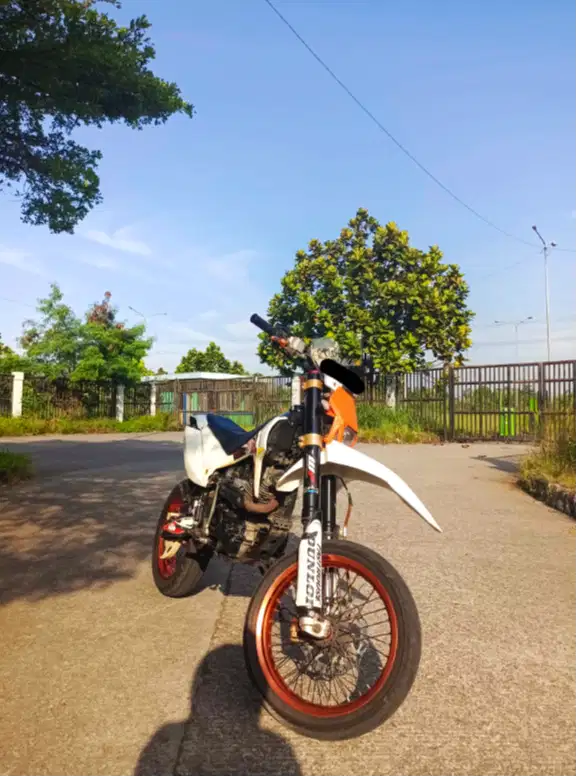 DIJUAL – VIAR UP 200 CC