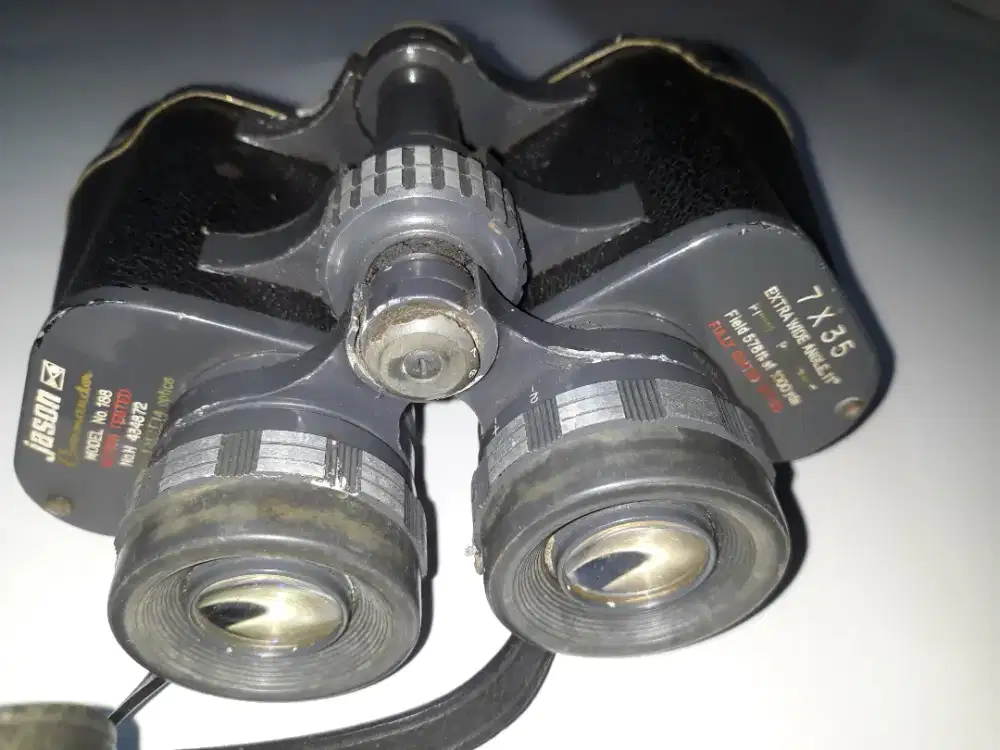 Teropong jarak jauh Jason