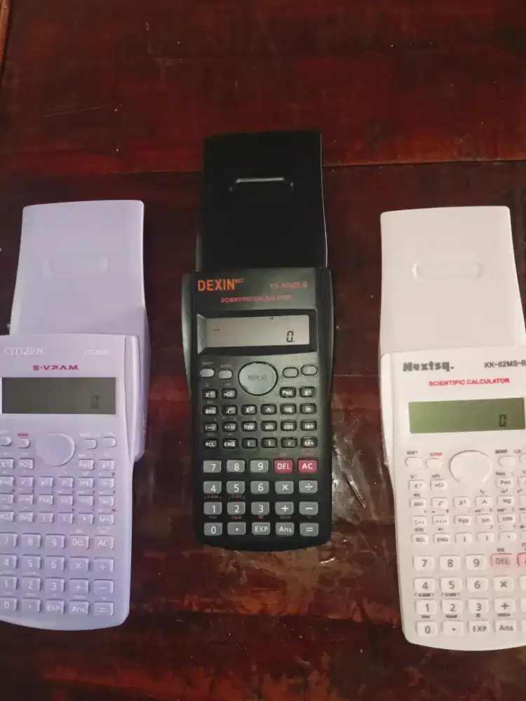 Kalkulator Scientific — “Smart Study Edition”