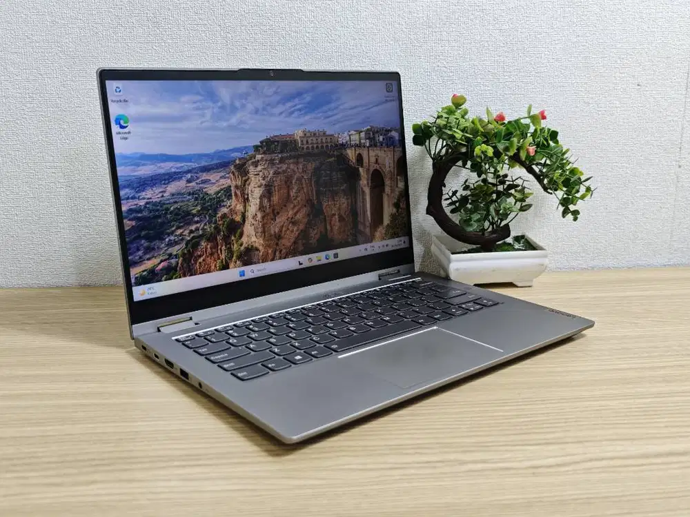 Thinkbook Core I5 GEN 11 RAM 8/256GB Laptop Desain Editing