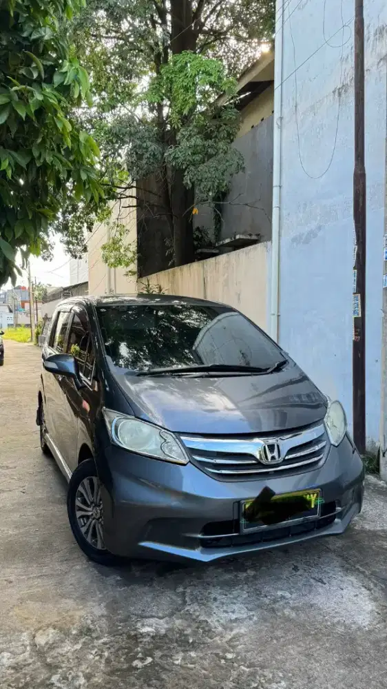 Honda Freed 2012 tipe E PSD AT