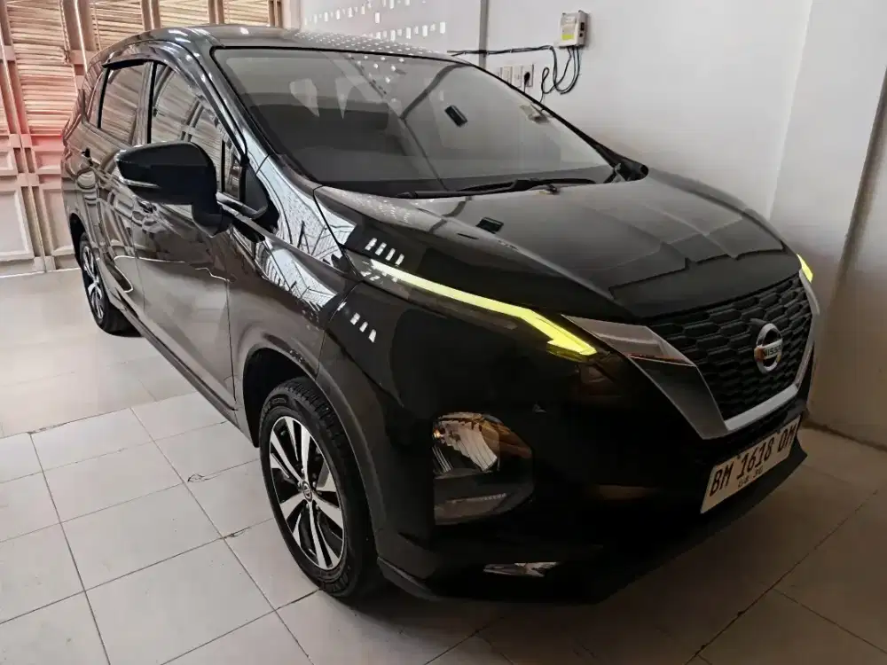 Nissan livina VE Matic 2019 km 45 ribuan full set