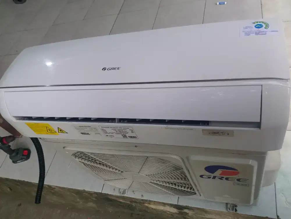 ac gree 3/4 ,termasuk.pasang