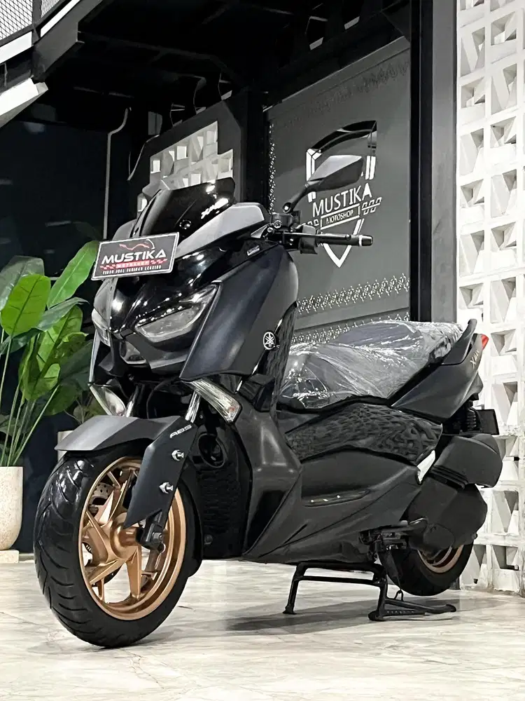 Istimewa ODO 2RB!! Yamaha XMAX 250 ABS th 2021 - Ayu Mustika