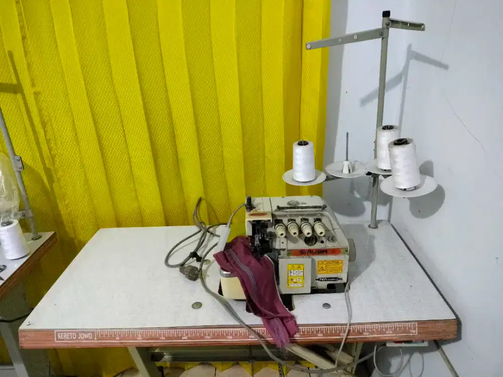 MESIN JAHIT OBRAS SIRUBA 747 f-514M2-24