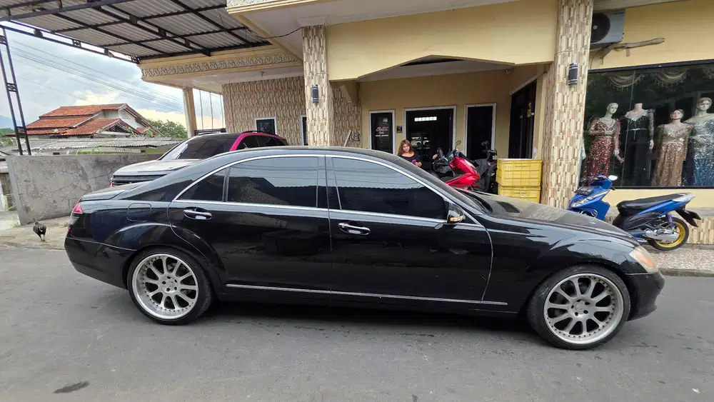 Mercedes-Benz S300L 2008 Bensin