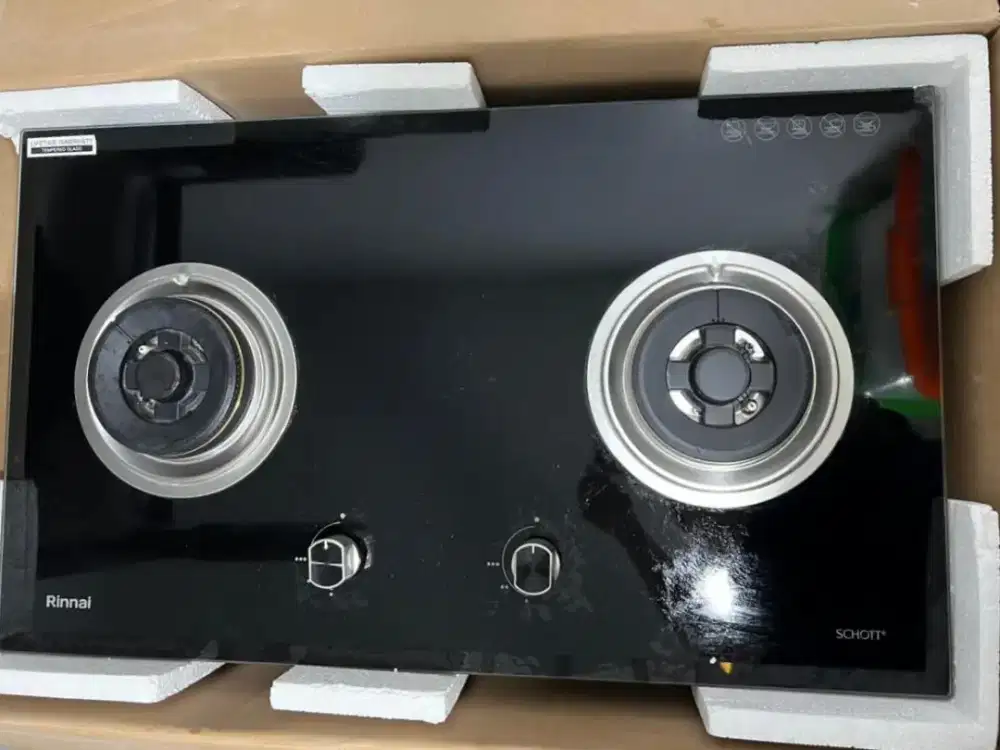 DIJUAL KOMPOR GAS TANAM DUA TUNGKU MERK RINNAI , BELUM PERNA PAKAI.