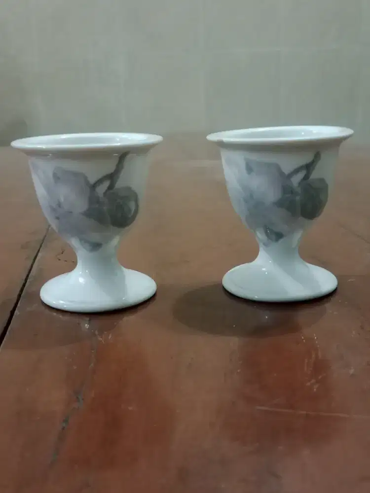 Keramik Tempat Telur Rebus Jadoel Antik ( 2 bh )