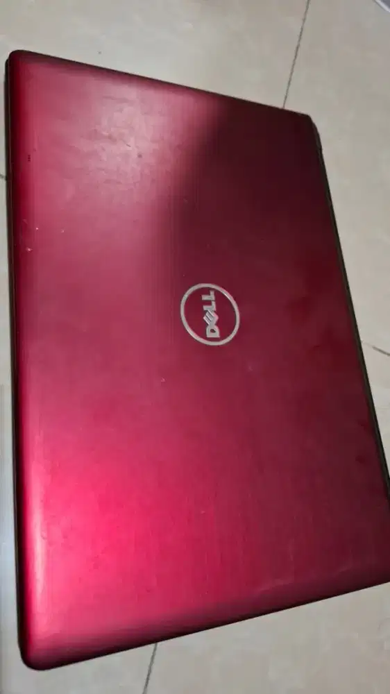 Laptop Dell Vostron 5470 core i5