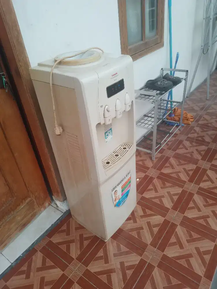 Jual dispenser seken 3 kran panas dingin model hwd760