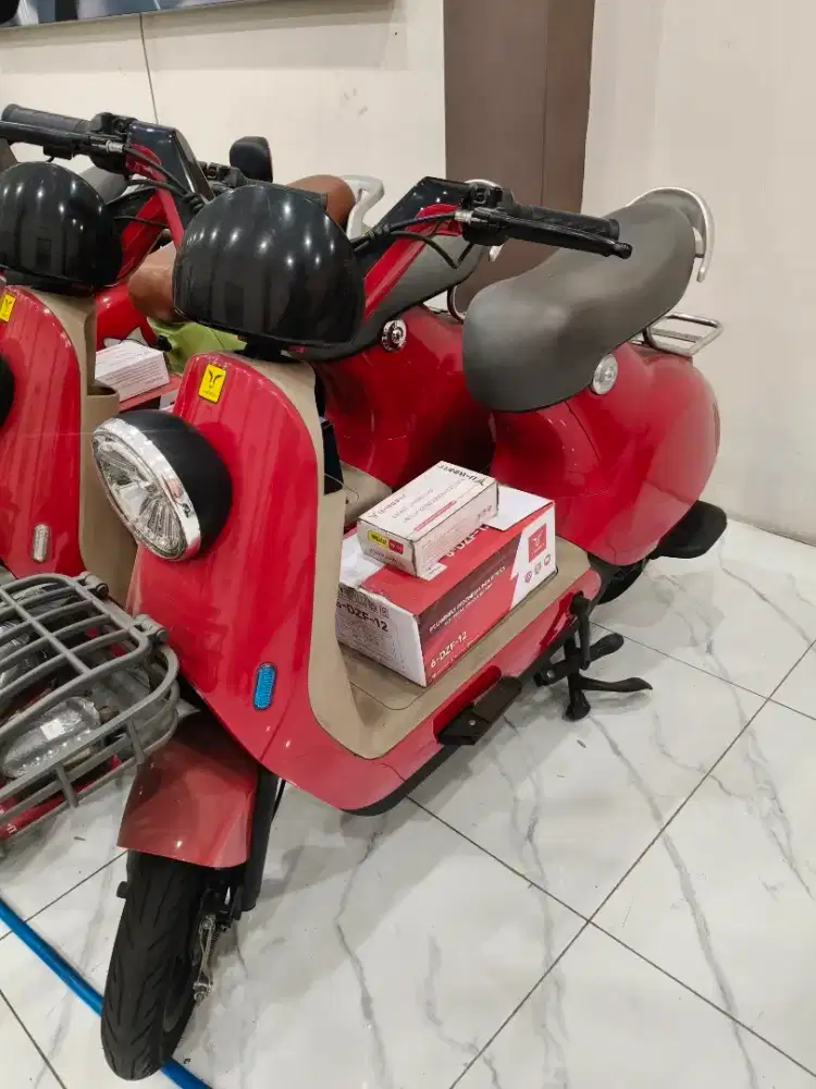 Sepeda listrik uwinfly R8s