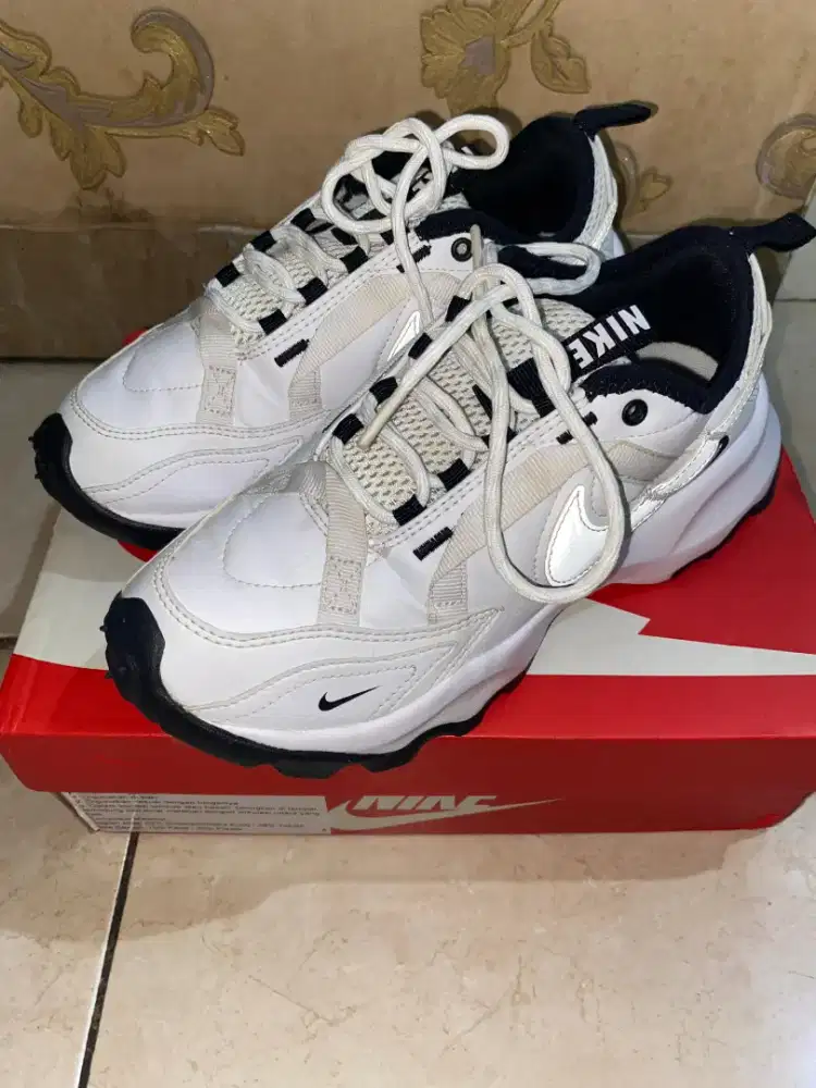 Jual Cepat Nike TC7900 Women