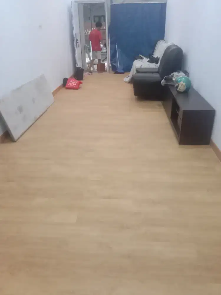 Jasa pasang vinil dan SPC dll