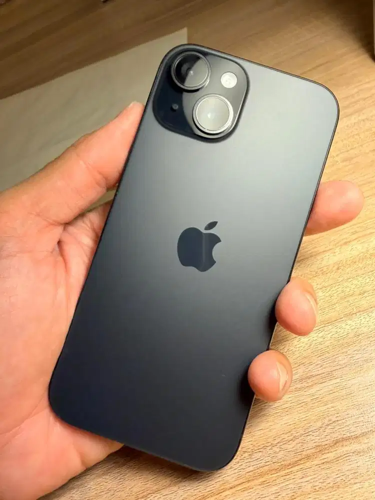 iPhone 15 Black 128Gb iBox