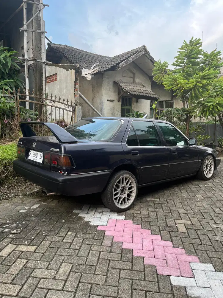 Honda Accord 1986 Bensin