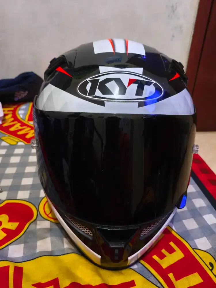 Helm KYT K2R Oren