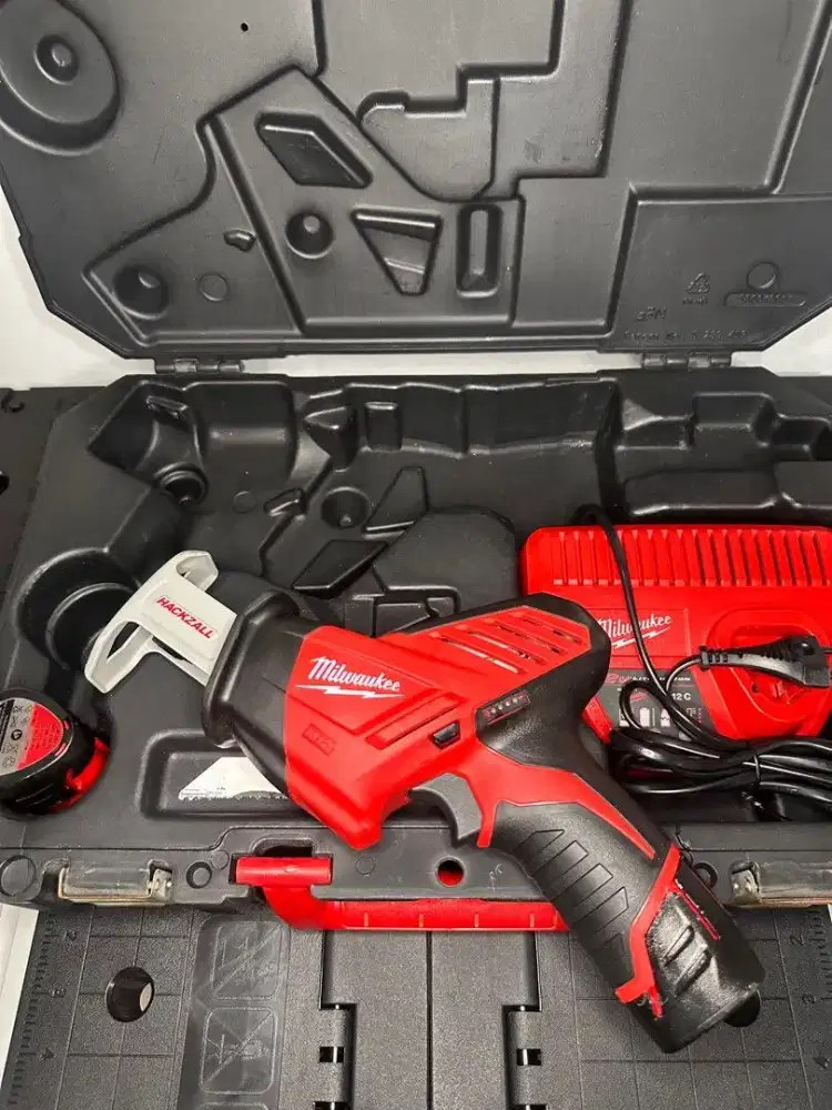 Milwaukee M12 Hackzall gergaji reciprocating saw lithium mesin alat
