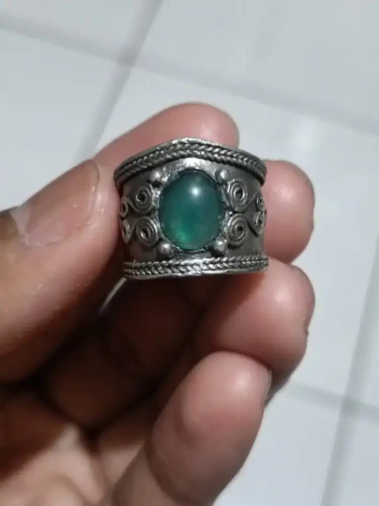 Cincin Batu Bacan Doko HQ Natural Size Kantoran