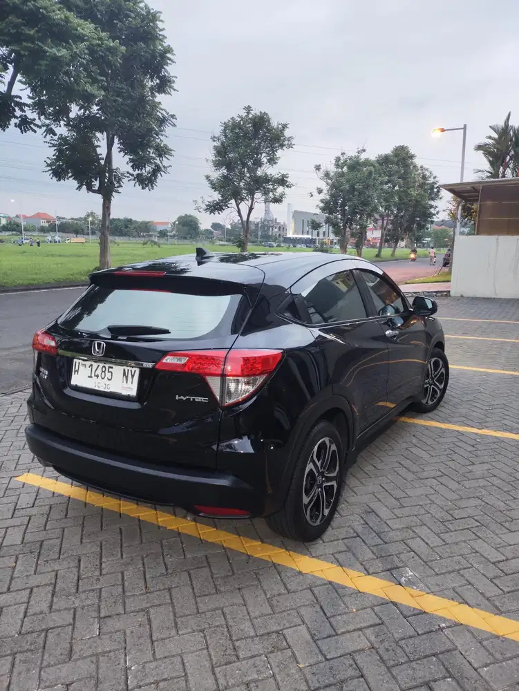 Honda HR-V 1.5 E Special Edition matic 2021