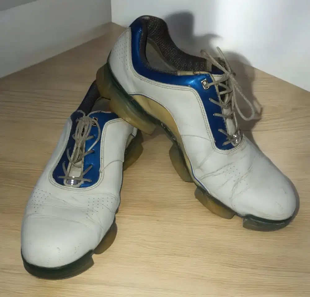 Sepatu Golf FootJoy 42  Second Tapi Tetap Gaya, Dompet Tetap Bahagia!”