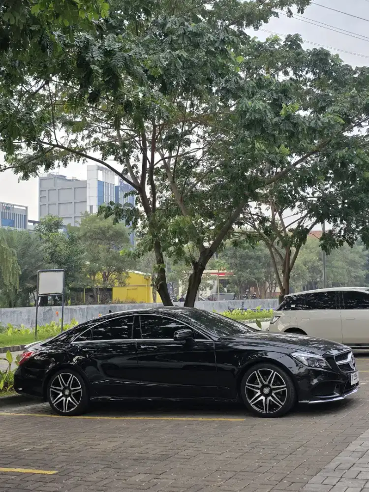 Mercy cls 400 low km 33rb antik