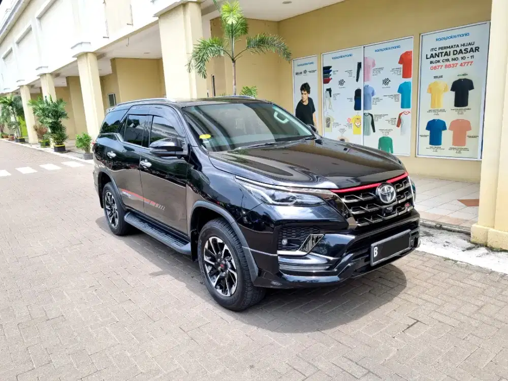 KM 50 RB! TOYOTA FORTUNER VRZ 2.4 TRD SPORTIVO 2021 DIESEL NIK 2020