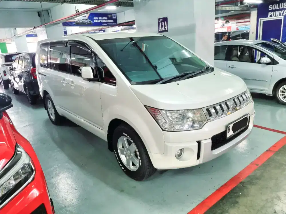 MITSUBISHI DELICA D5 AUTOMATIC 2016 FULL ORIGINAL ISTIMEWA NIK 2015