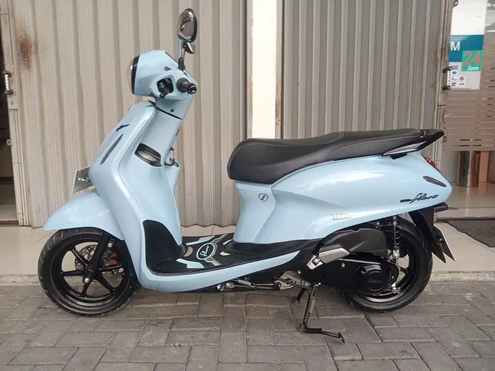 Yamaha filano 2023 biru