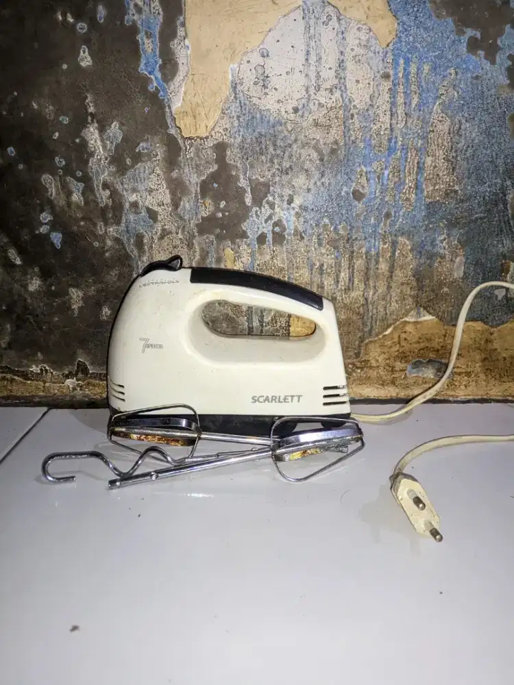 HANDMIXER SCARLETT