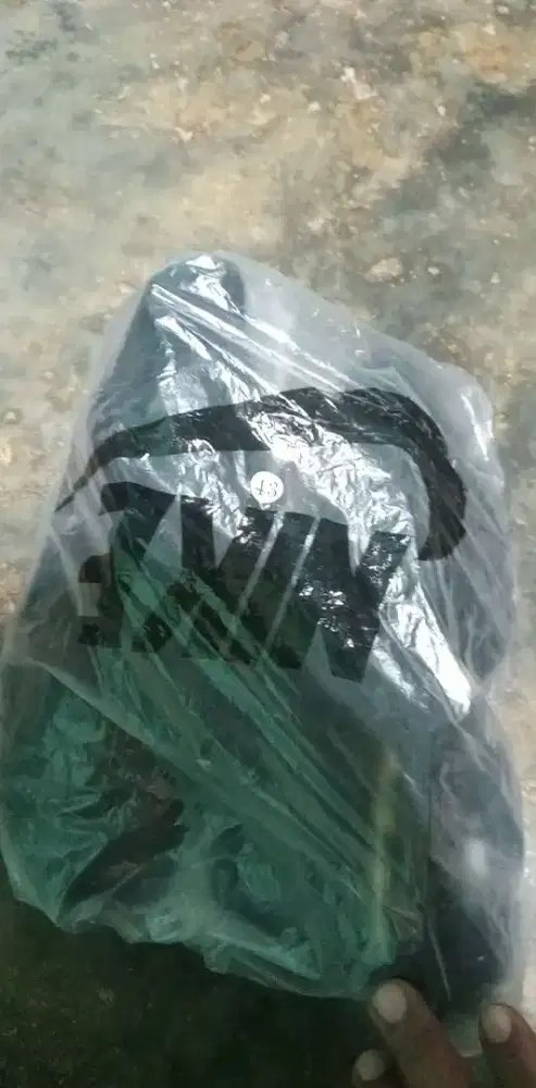 Sepatu pria/wanita merk nike