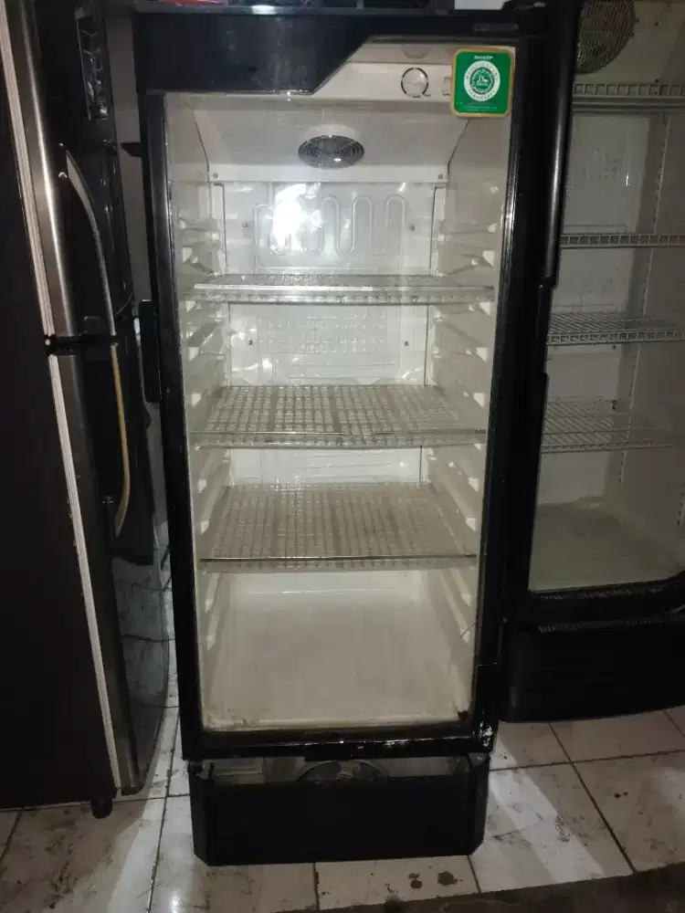 Showcase Sharp normal. Dingin siap pakai