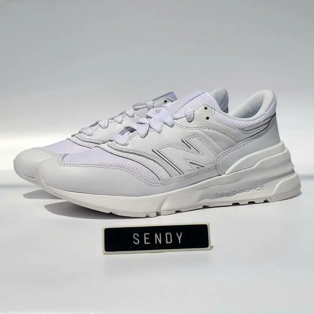 New Balance NB 997 Original Sepatu Casual Pria Sneakers Sneaker White
