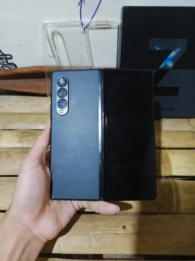 Samsung ZFold 3 5G 12/256GB Fullset SEIN Resmi Indonesia Original