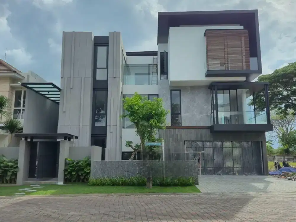 RUMAH CITRALAND WATERFRONT LUXURY MODERN LIVING
