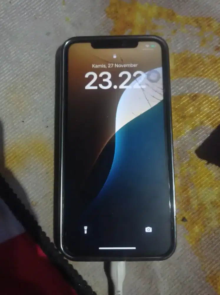 iPhone xs max inter 64gb