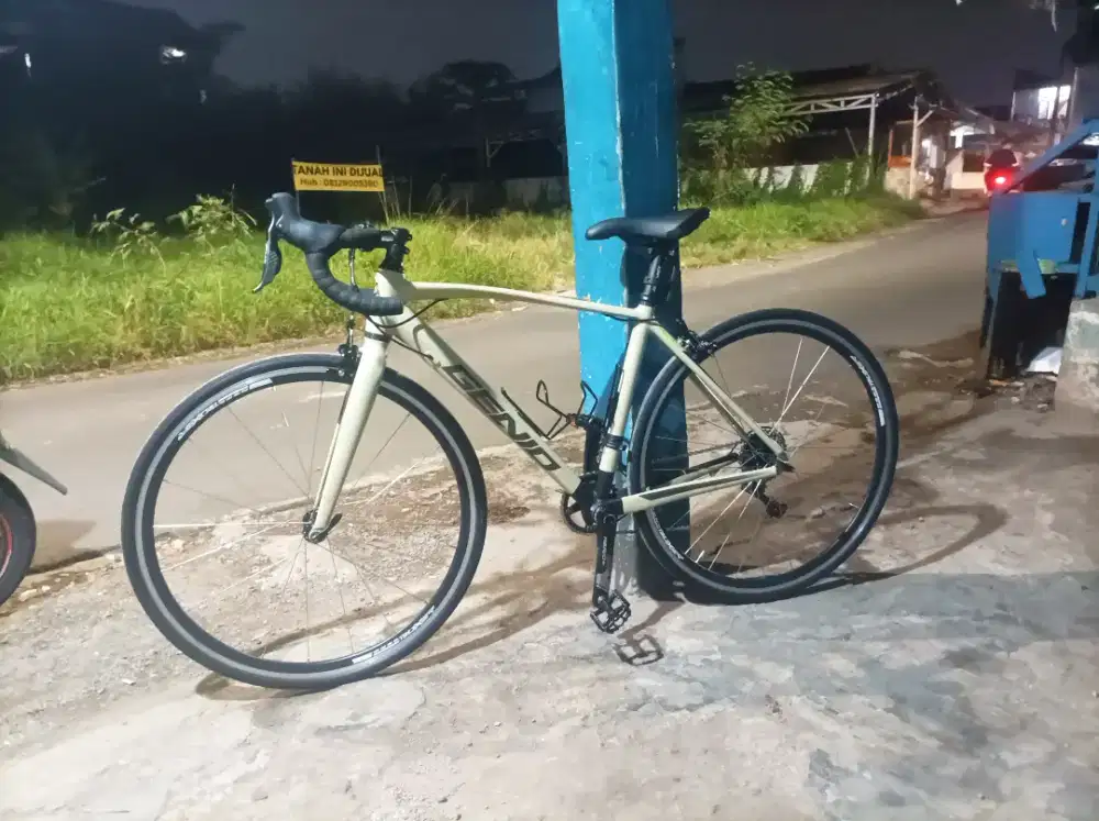 Sepeda Roadbike