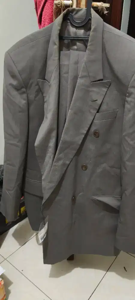 Yvest Saint Laurent Jas