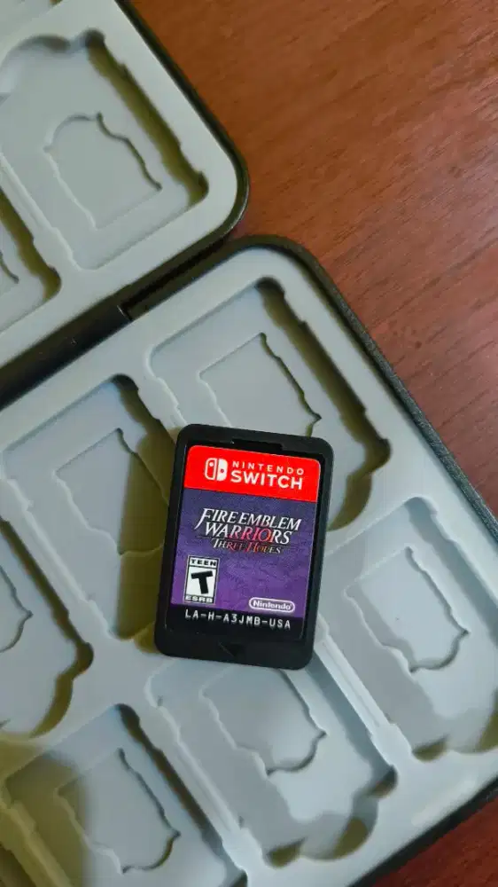 Nintendo switch fire emblem warriors three hopes