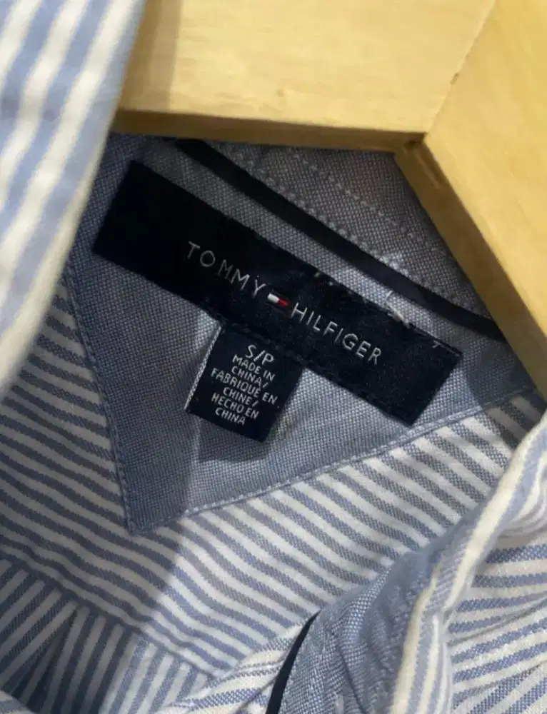 Kemeja Tommy Hilfiger Stripe