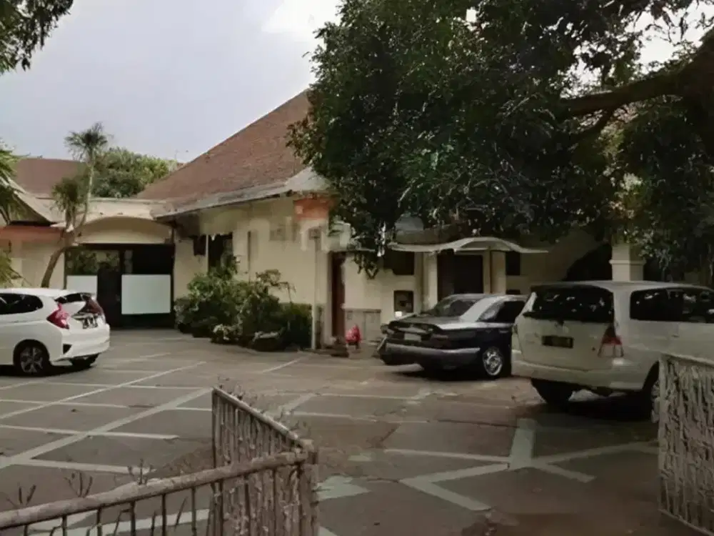 Tempat Usaha Strategis di Dago Bandung