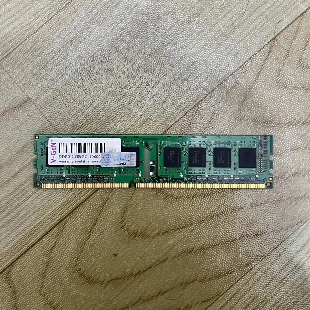 V-Gen RAM PC 2GB DDR3-10600 DIMM