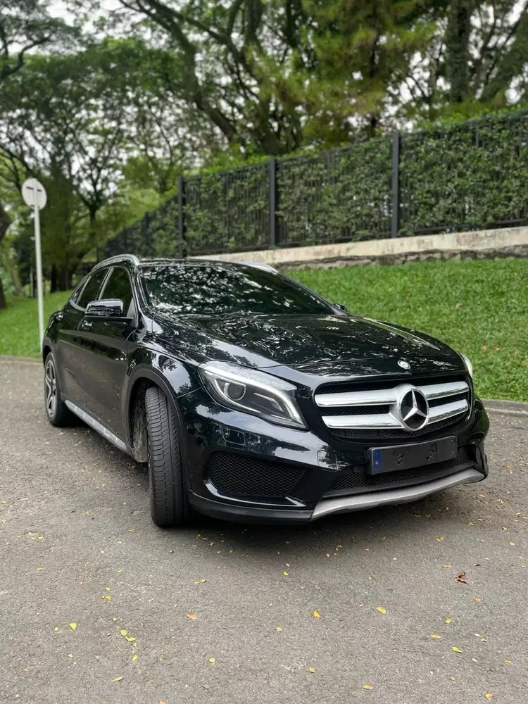 Mercedes-Benz GLA200 2014 Bensin