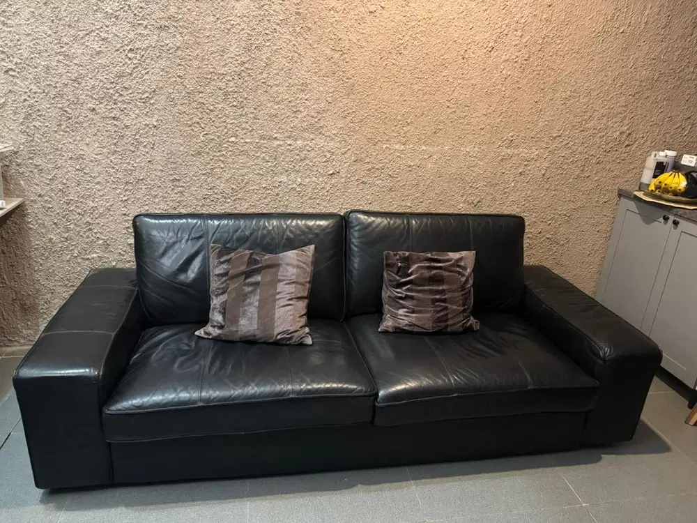 KIVIK TIGA SEATTER IKEA