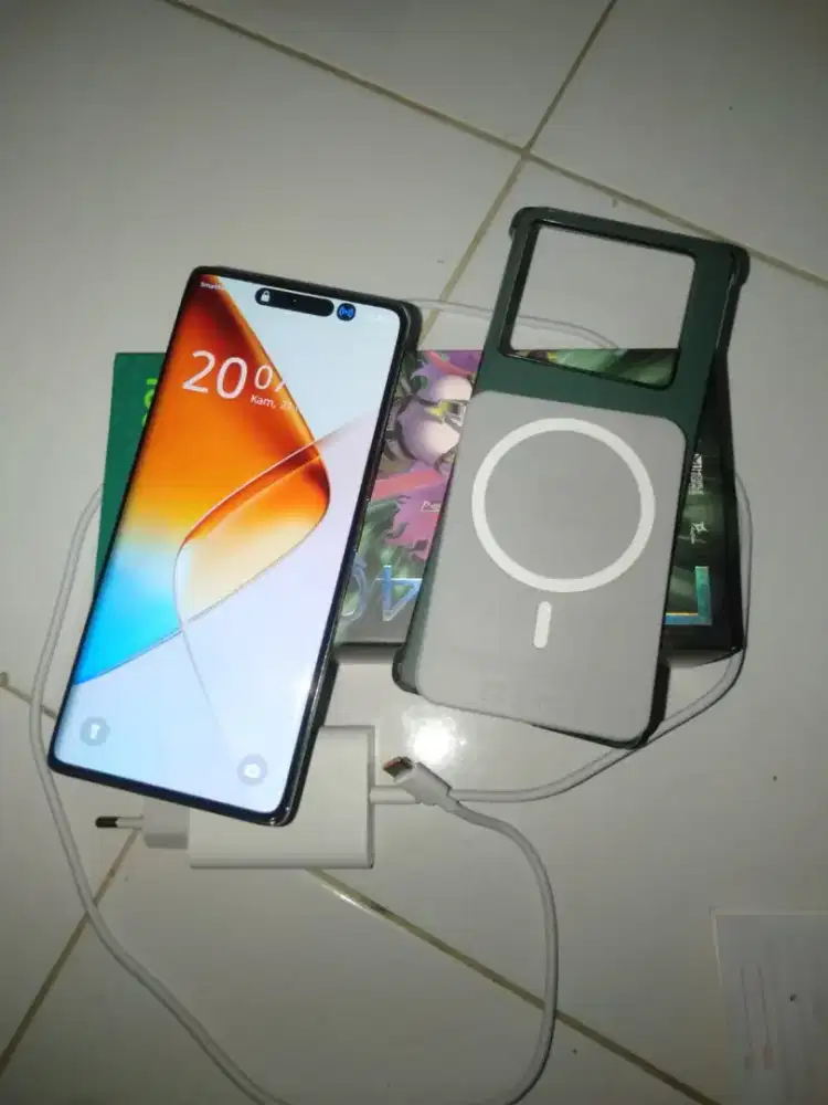 Note 40 pro plus 12+12/256 fullset nominus pemakaian 2 minggu