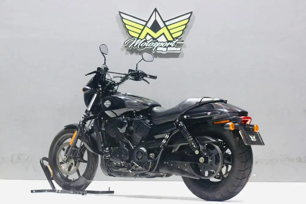 Harley davidson street 500 ABS ducati bmw adventure z800 z900 z1000