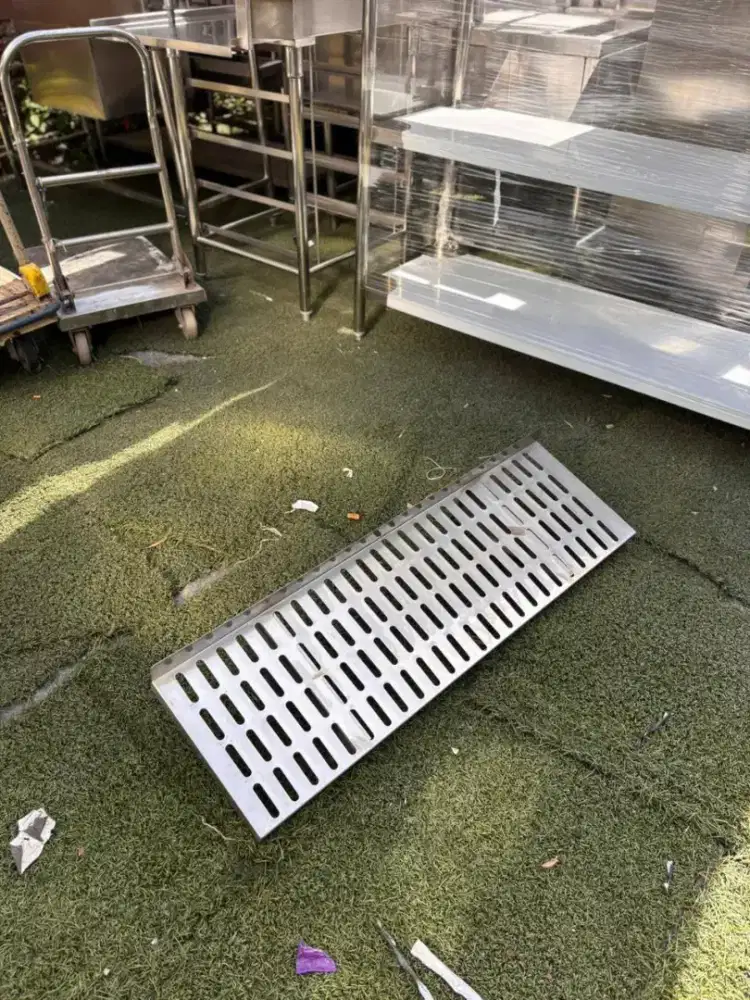 Wall shelf peniris
Ukuran 100x30 harga 600.000